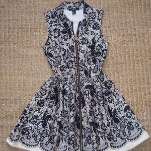 Super cute forever 21 dress for work or party